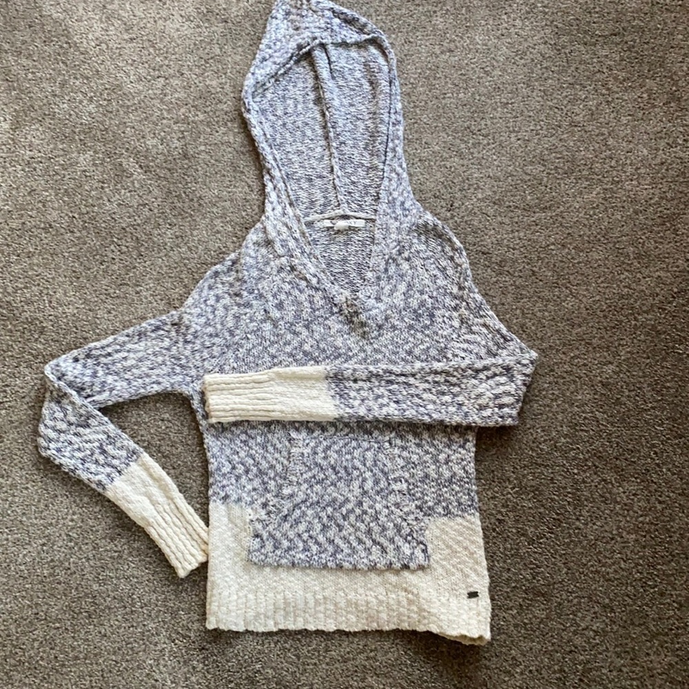 Roxy hoodie